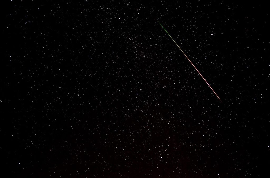 レーザー光線が宇宙を貫く NASA最新技術