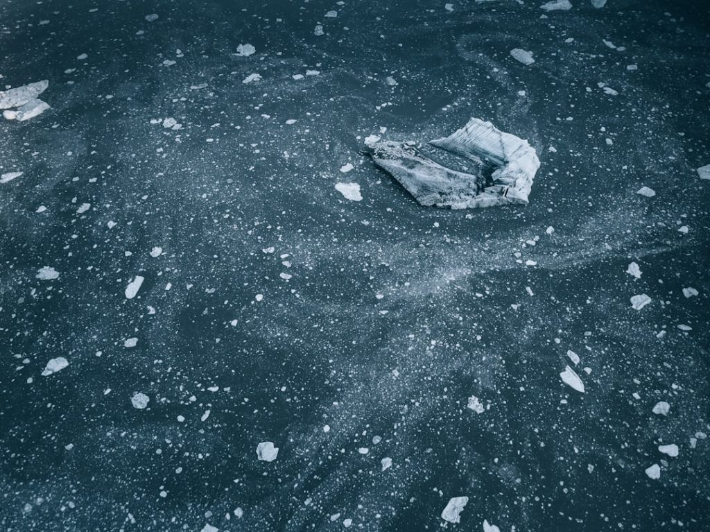 水星の氷はどこから来た？NASA小惑星衝突説