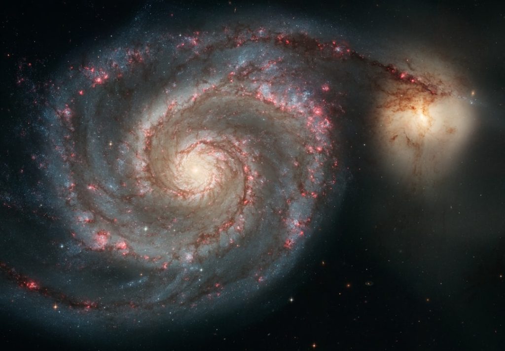 ハッブル宇宙望遠鏡が捉えた渦巻銀河の画像を公開