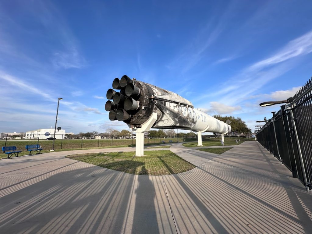 SpaceX最高高度ロケット完成