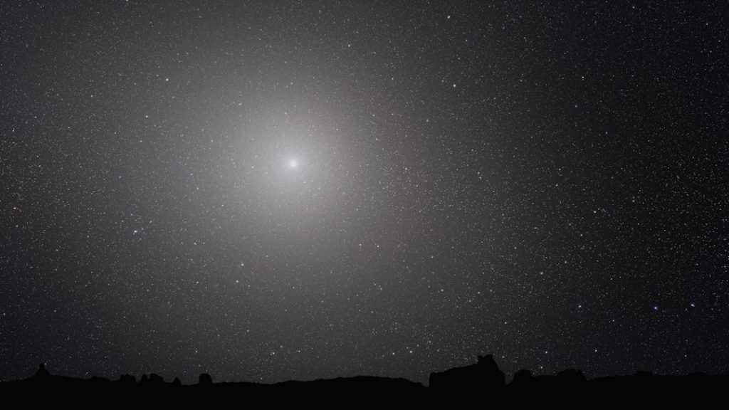 NASA火星探査機が西部地域で自撮り成功