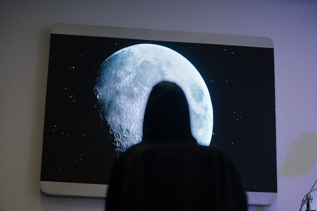 アルテミス2号宇宙飛行士が撮影した渦巻き星雲の美しい写真