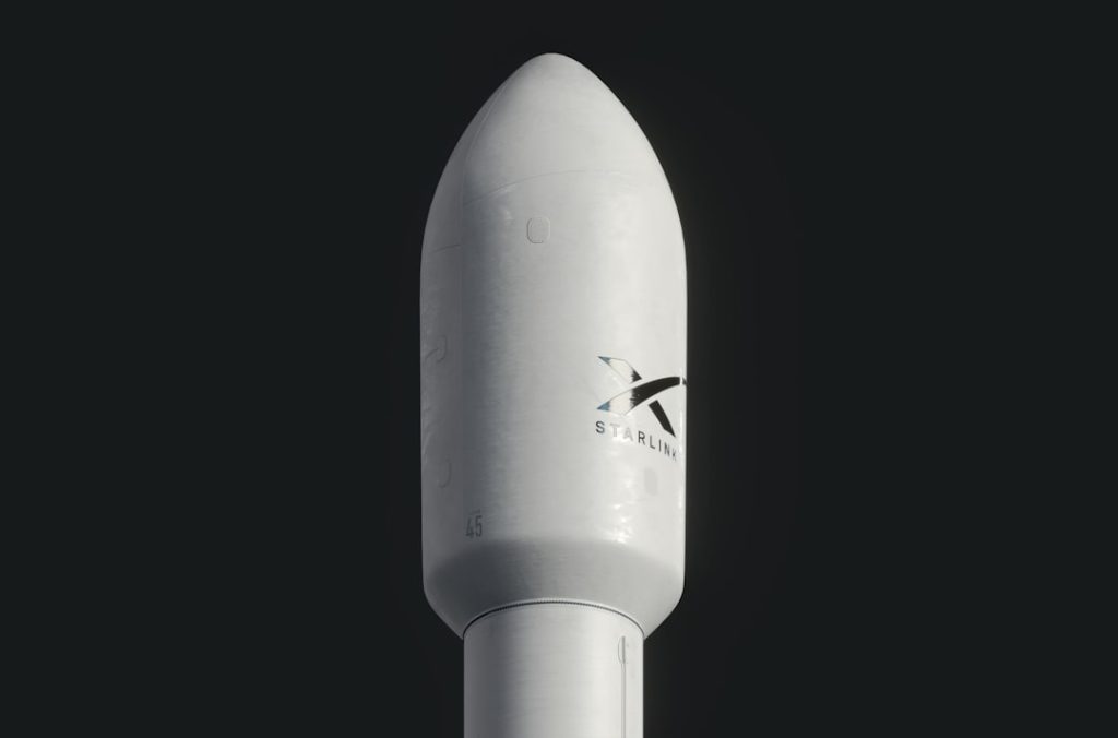 SpaceX、ファルコン9でスターリンク衛星打ち上げ