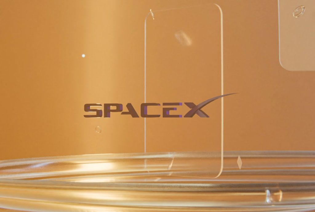 SpaceX、公開企業初となるスターリンク24基打ち上げ成功