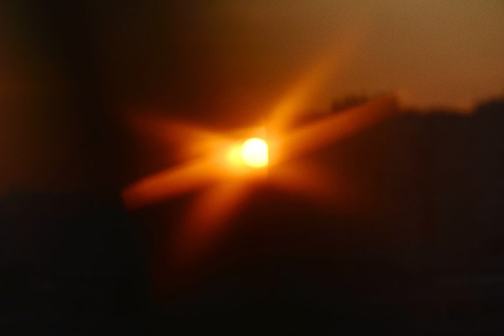 太陽が消えたら地球は何秒で凍るか、ケルビン・ヘルムホルツ機構が答える