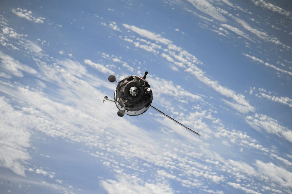 宇宙での給油技術、NASAが新装置の試験に成功