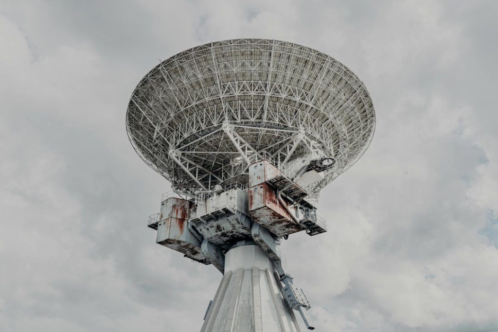 FCC、夜空を明るくする反射衛星の打ち上げを初認可