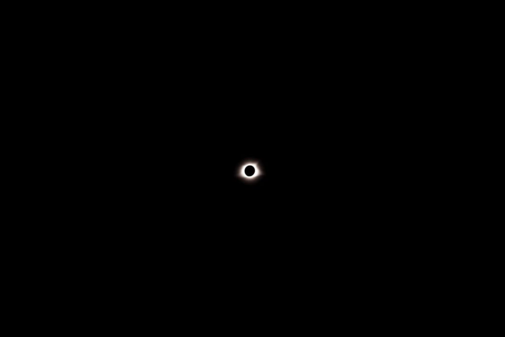 M87超大質量ブラックホール、EHTが新画像で詳細構造を解明