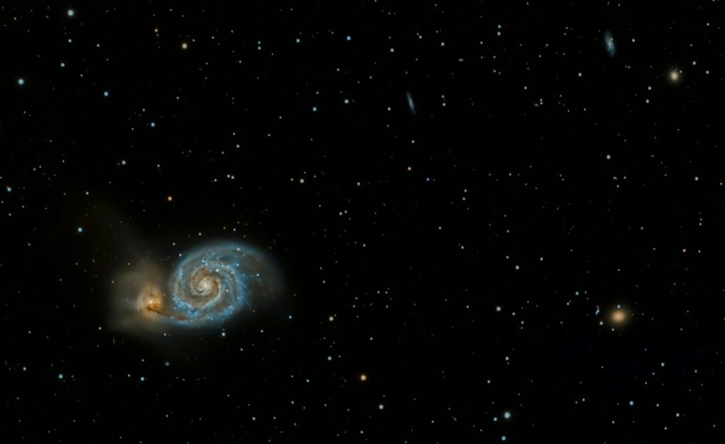 銀河系が90度回転した理由、宇宙進化の謎に迫る