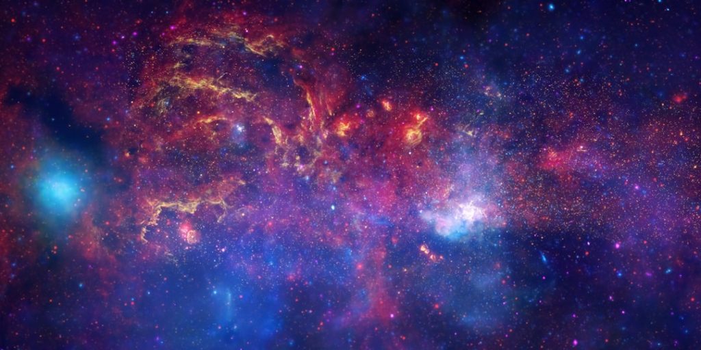 へりックス星雲の彗星状構造、NASAが撮影