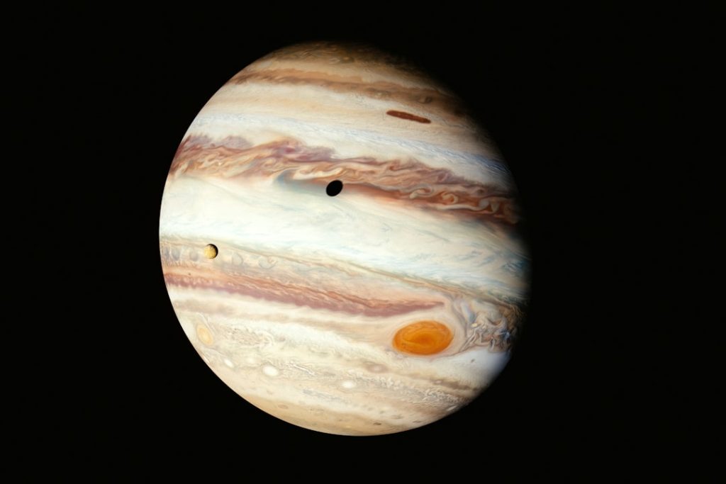ジュノー探査機が木星へ出発、NASAの謎解きミッション始動